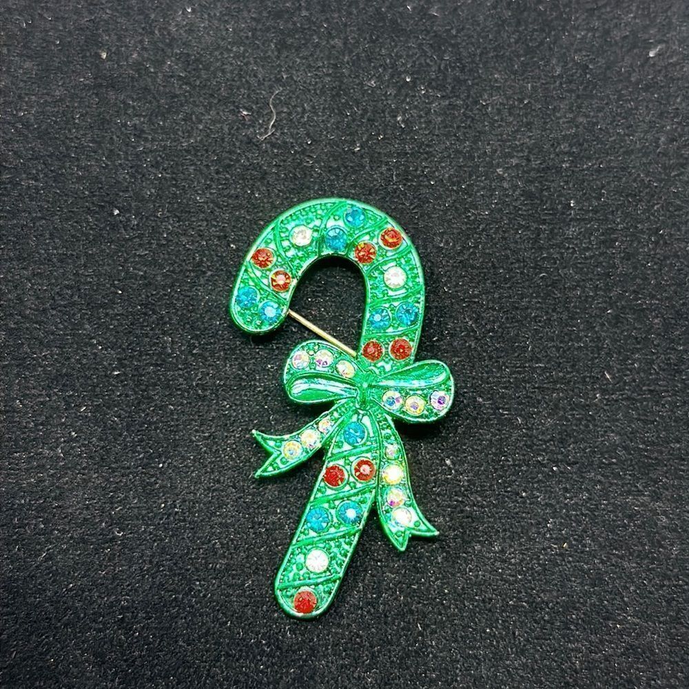 Christmas candy cane brooch